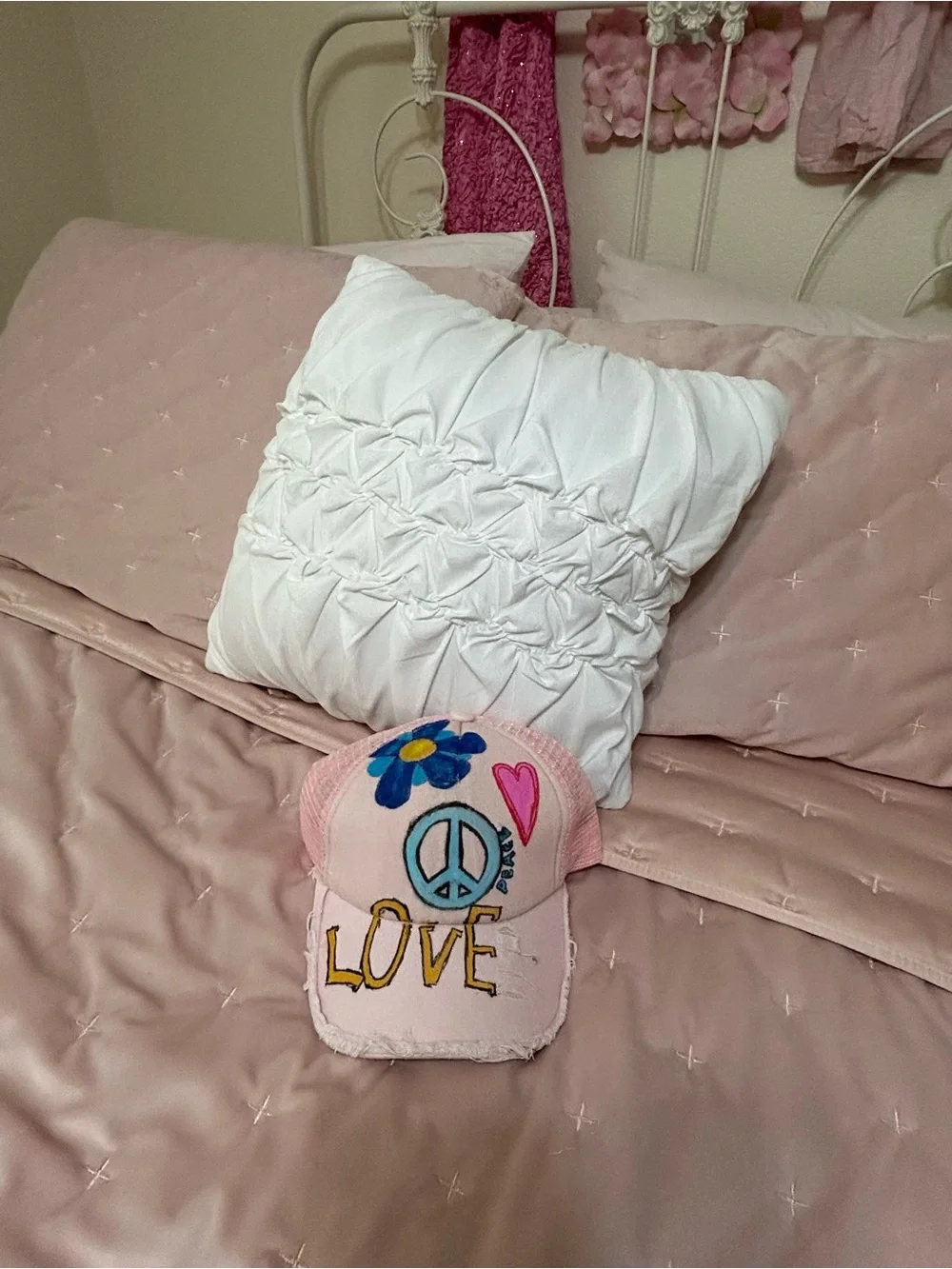 Art by Luke,,Pink 'Love' Peace Sign  Hat